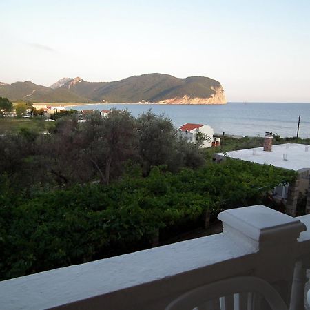 Castellamare Residence Petrovac na moru Exterior foto
